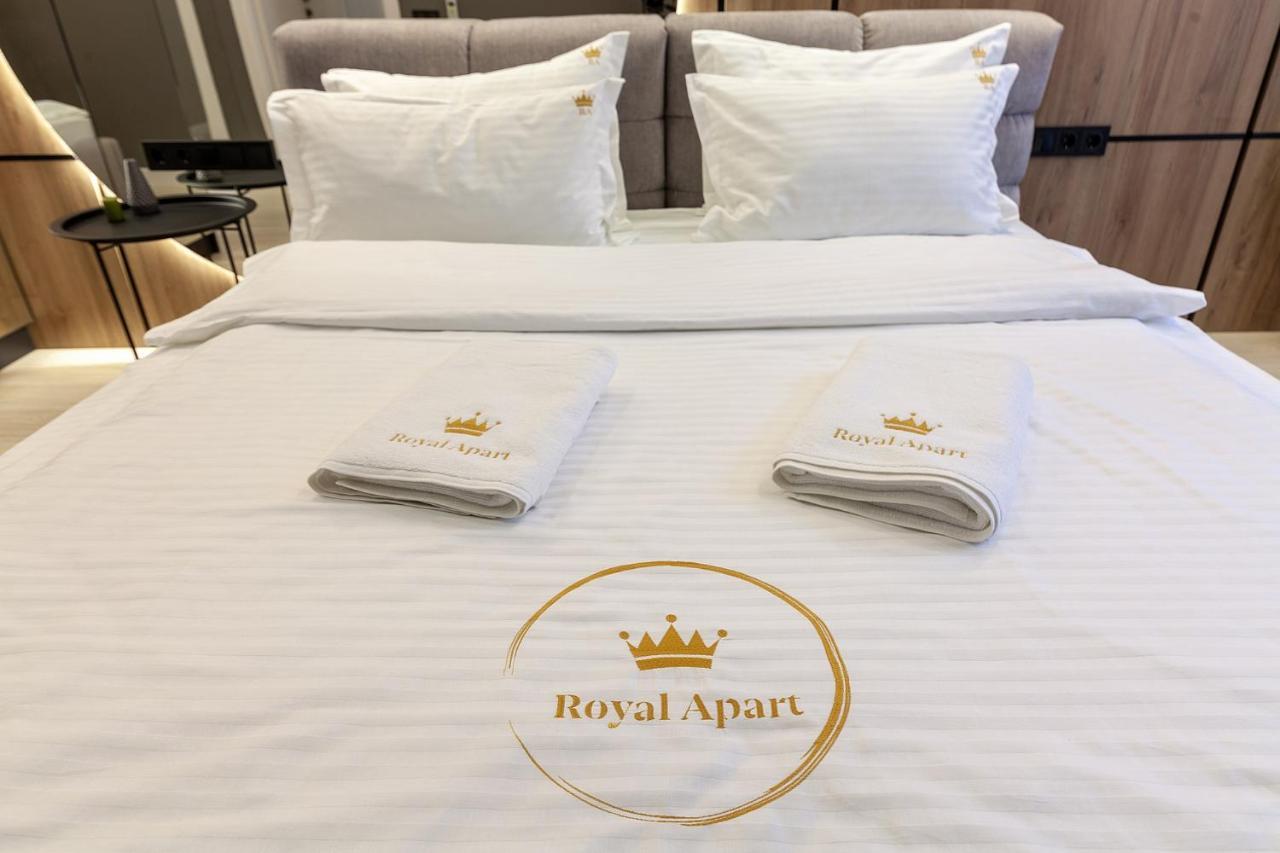 Royal Apartament On Voloshyna 2 Leopoli Esterno foto